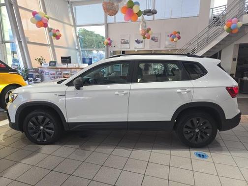 2022 Volkswagen Taos 1.5T S