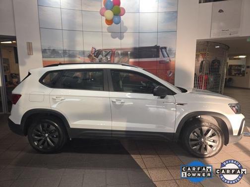 2022 Volkswagen Taos 1.5T S