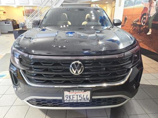 2024 Volkswagen Atlas Cross Sport 2.0T SE w/Technology
