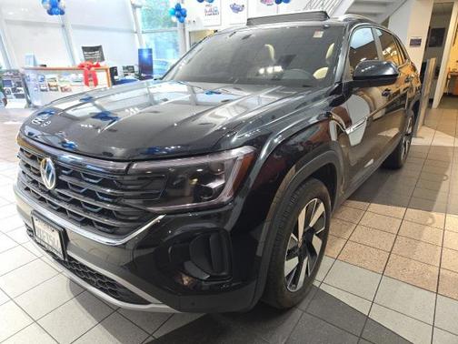2024 Volkswagen Atlas Cross Sport 2.0T SE w/Technology
