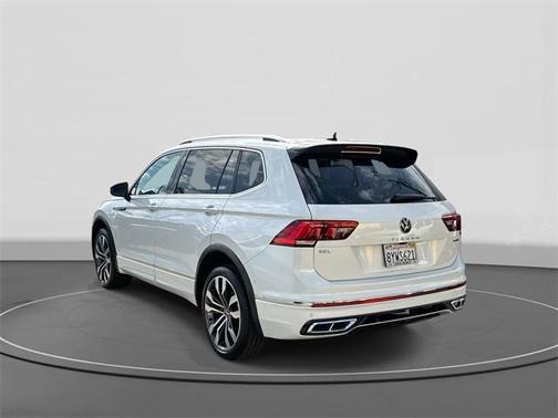 2022 Volkswagen Tiguan 2.0T SEL R-Line 4MOTION