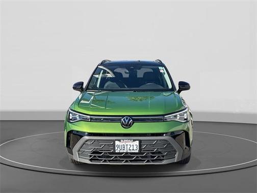 2025 Volkswagen Taos 1.5T SE Black