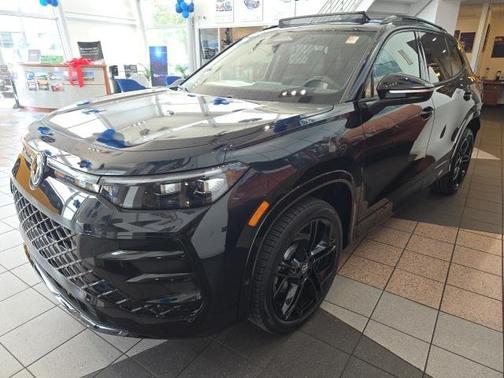 2025 Volkswagen Tiguan 2.0T SE R-Line Black 4MOTION