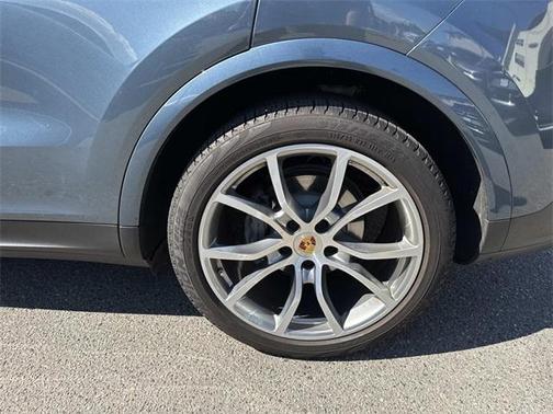 2019 Porsche Cayenne S