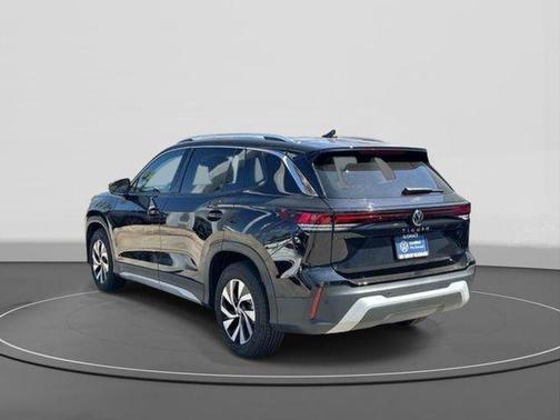 Deep Black Pearl 2025 Volkswagen Tiguan 2.0T S