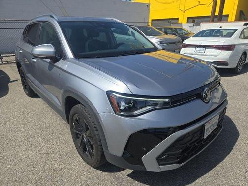 2025 Volkswagen Taos 1.5T SE