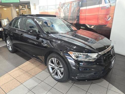2019 Volkswagen Jetta 1.4T R-Line