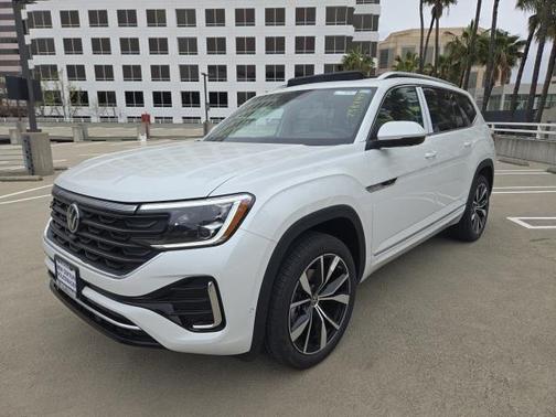 2025 Volkswagen Atlas 2.0T SEL Premium R-Line 4MOTION