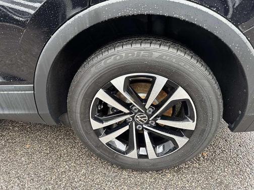 2023 Volkswagen Tiguan 2.0T S