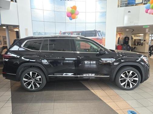 2025 Volkswagen Atlas 2.0T SEL Premium R-Line 4MOTION