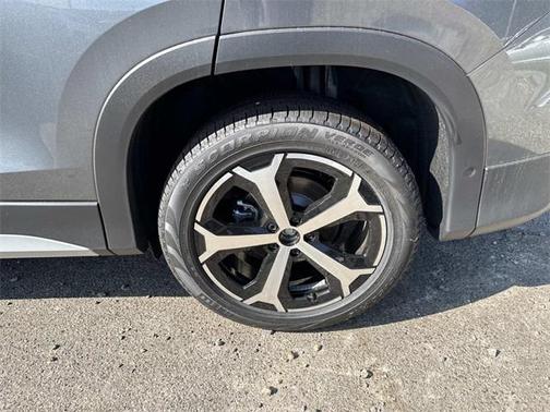 2025 Volkswagen Tiguan 2.0T SE 4MOTION