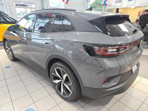2025 Volkswagen ID.4 Pro