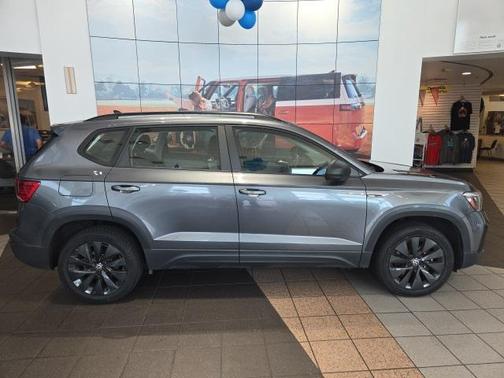 2022 Volkswagen Taos 1.5T S