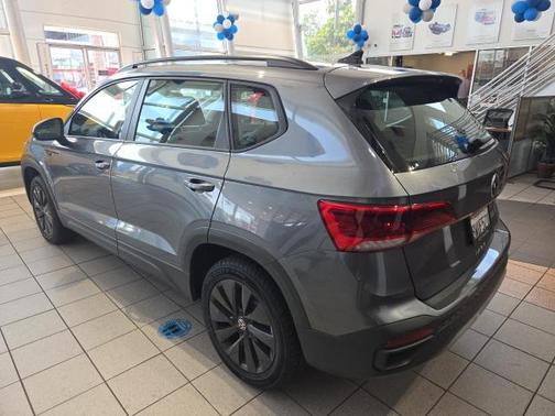 2022 Volkswagen Taos 1.5T S