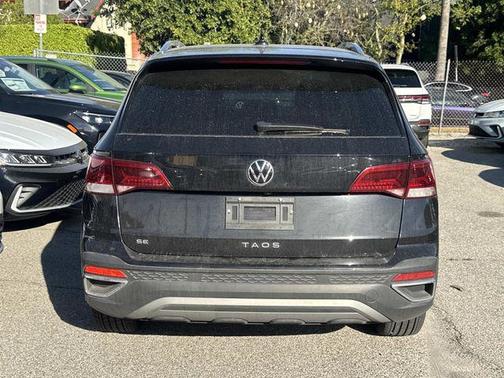 2023 Volkswagen Taos 1.5T SE