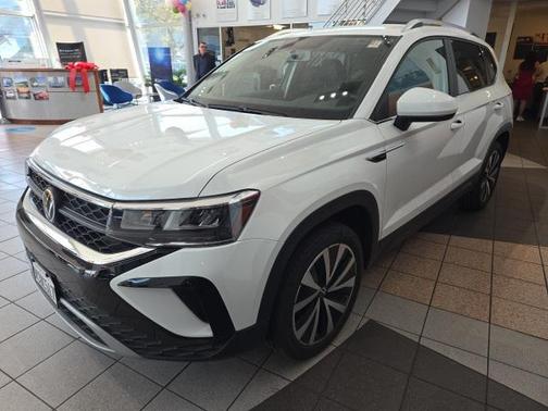 2022 Volkswagen Taos 1.5T SE