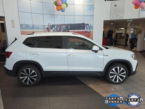 2022 Volkswagen Taos 1.5T SE