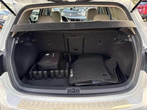 2016 Volkswagen Golf TSI SE 4-Door