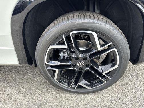 sandstone 2026 Volkswagen Tiguan 2.0T SEL R-Line 4MOTION