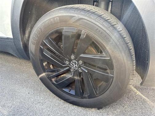 2021 Volkswagen Atlas Cross Sport 3.6L V6 SE w/Technology