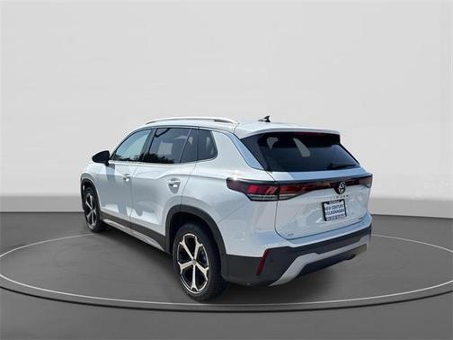 2025 Volkswagen Tiguan 2.0T SE 4MOTION
