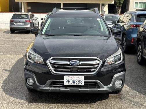 2018 Subaru Outback 2.5i Premium