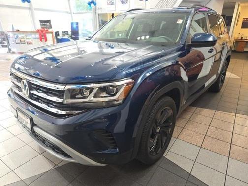 2022 Volkswagen Atlas 3.6L SE w/Technology