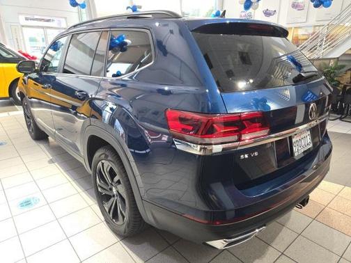 2022 Volkswagen Atlas 3.6L SE w/Technology