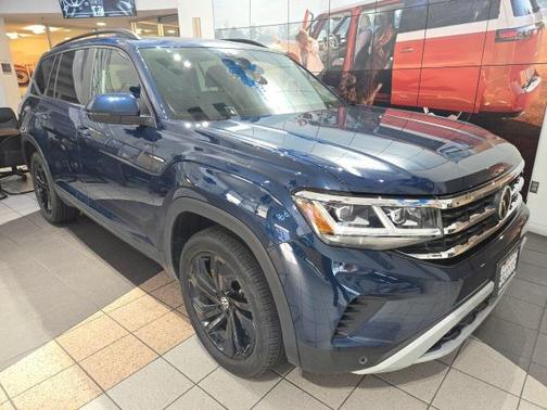 2022 Volkswagen Atlas 3.6L SE w/Technology