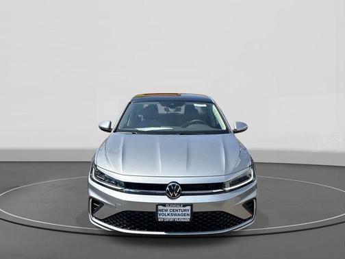 Pyrite Silver Metallic 2026 Volkswagen Jetta 1.4T SE
