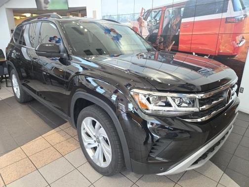 2023 Volkswagen Atlas 3.6L SE w/Technology