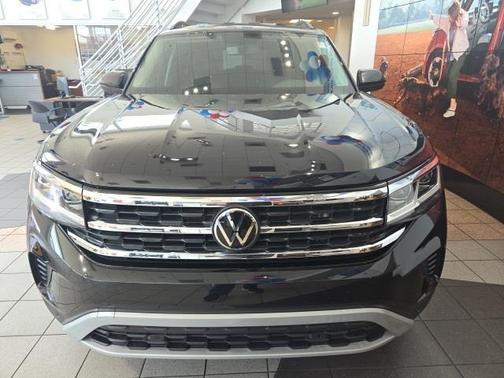 2023 Volkswagen Atlas 3.6L SE w/Technology