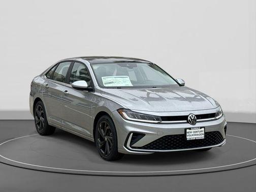 Pyrite Silver Metallic 2026 Volkswagen Jetta 1.4T SE
