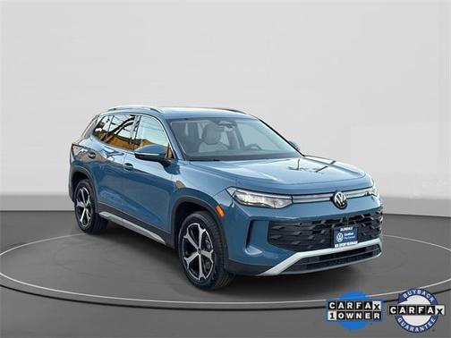 2025 Volkswagen Tiguan 2.0T SE 4MOTION