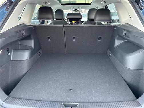 2025 Volkswagen Tiguan 2.0T SE 4MOTION