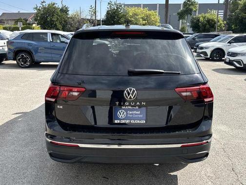 2023 Volkswagen Tiguan 2.0T SE