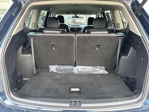 2023 Volkswagen Atlas 2.0T SE w/Technology