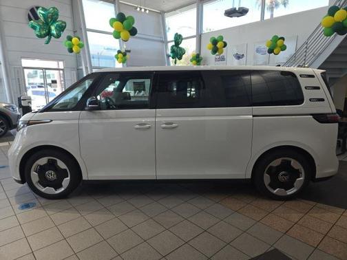 2025 Volkswagen ID. Buzz Pro S