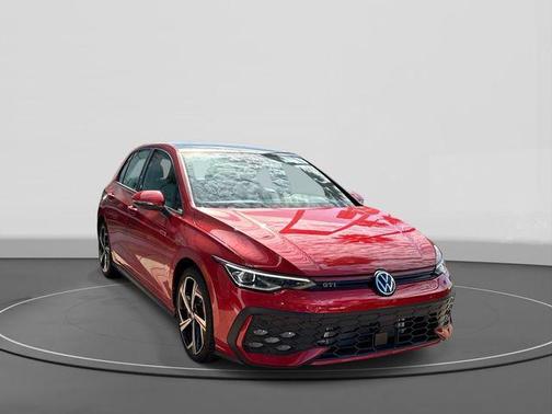 kings red metallic 2026 Volkswagen Golf GTI 2.0T SE DSG