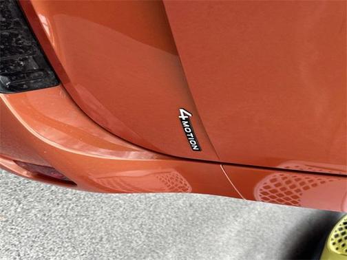 2025 Volkswagen ID. Buzz 1st Edition with 4MOTION