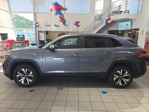 2025 Volkswagen Atlas Cross Sport 2.0T SE