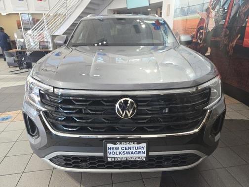 2025 Volkswagen Atlas Cross Sport 2.0T SE