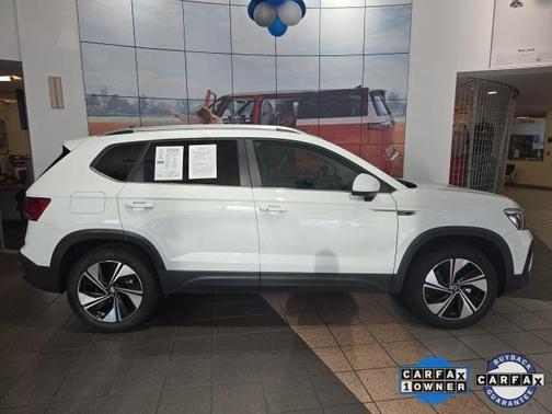 2024 Volkswagen Taos 1.5T SE