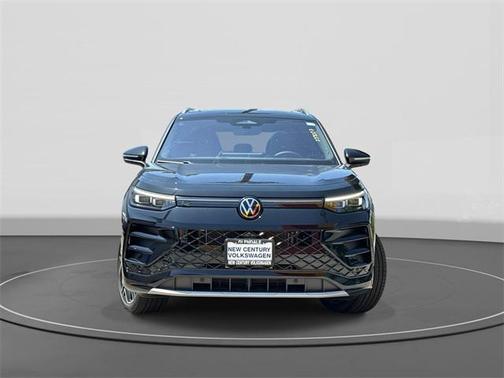 2025 Volkswagen Tiguan 2.0T SEL R-Line 4MOTION