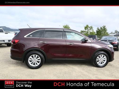 Sangria 2020 Kia Sorento LX