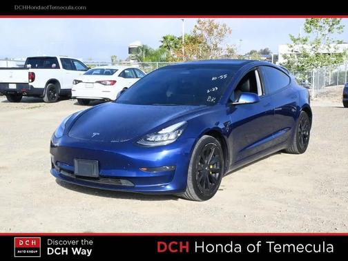 2022 Tesla Model 3 Standard Range
