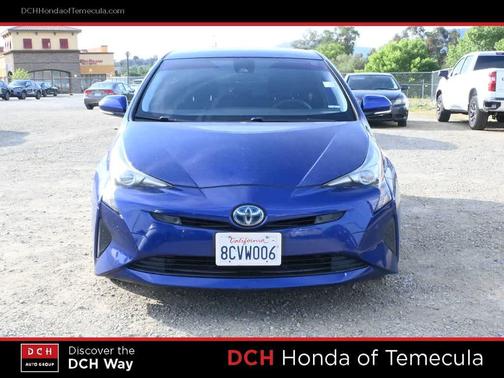 Blue Crush Metallic 2018 Toyota Prius Two