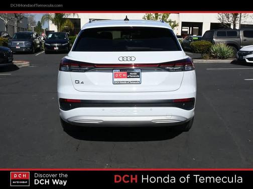Glacier White Metallic 2023 Audi Q4 e-tron Premium Plus 40 RWD