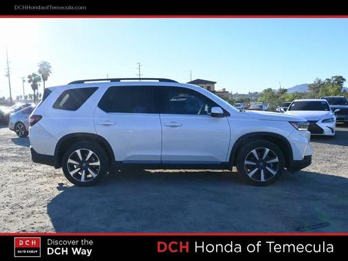 2024 Honda Pilot Touring 8-Passenger