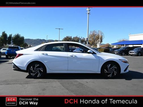 2025 Hyundai ELANTRA HEV Limited